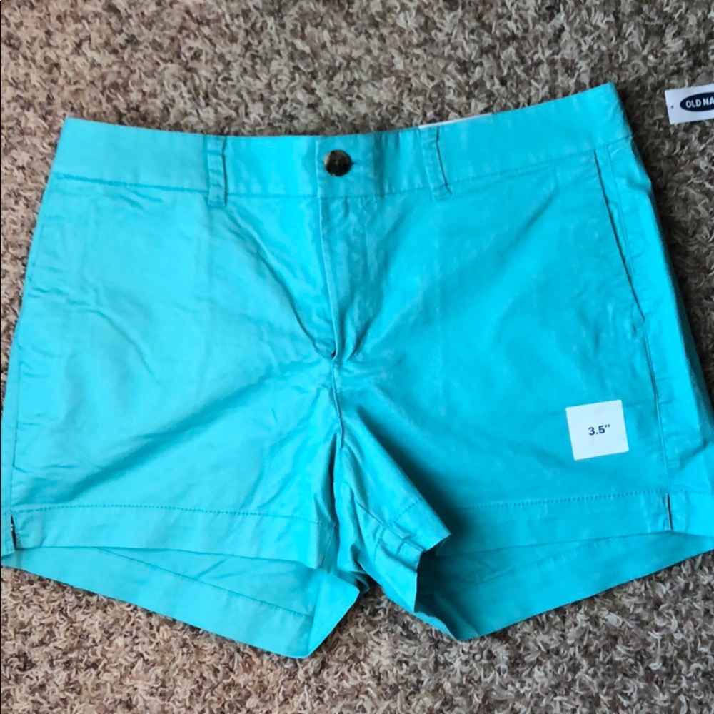 Old Navy everyday short